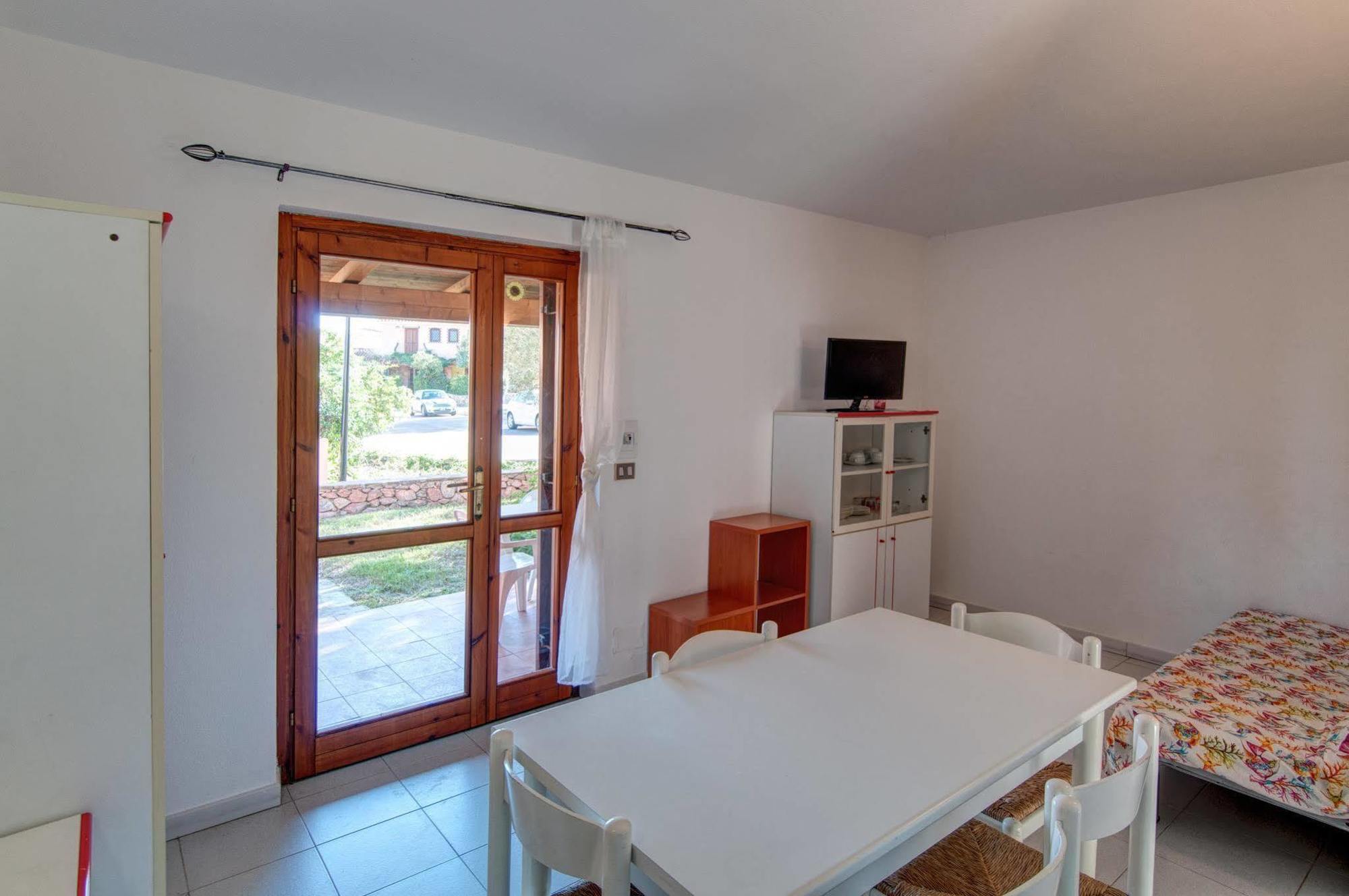 Residenze Gallura Apartment ซาน เตโอโดโร ภายนอก รูปภาพ